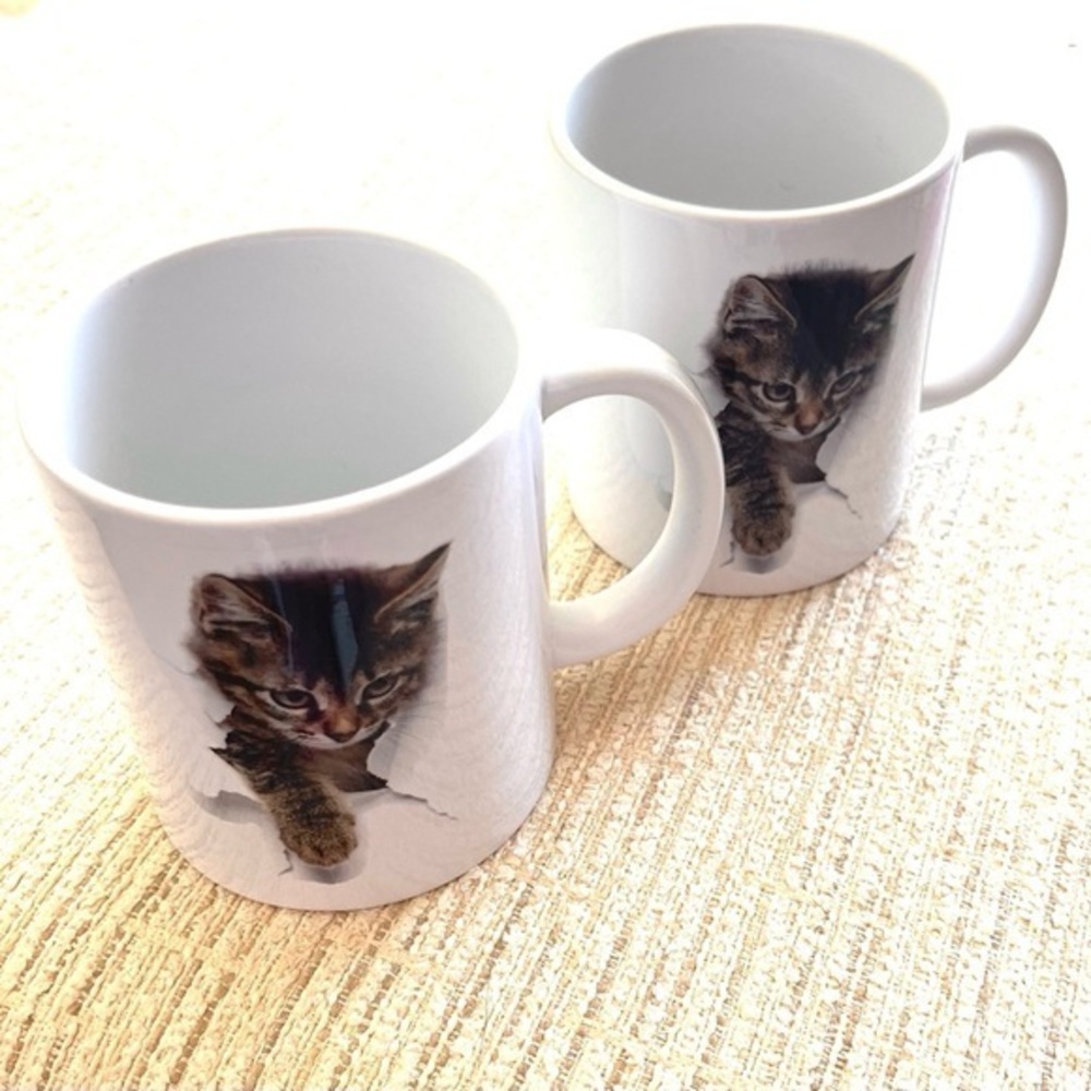 Adorable Kitten Print White Mug Set!
